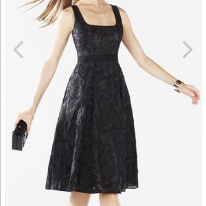 BCBG MaxAzria “CHRISTIE” Dress Size 2 NWT